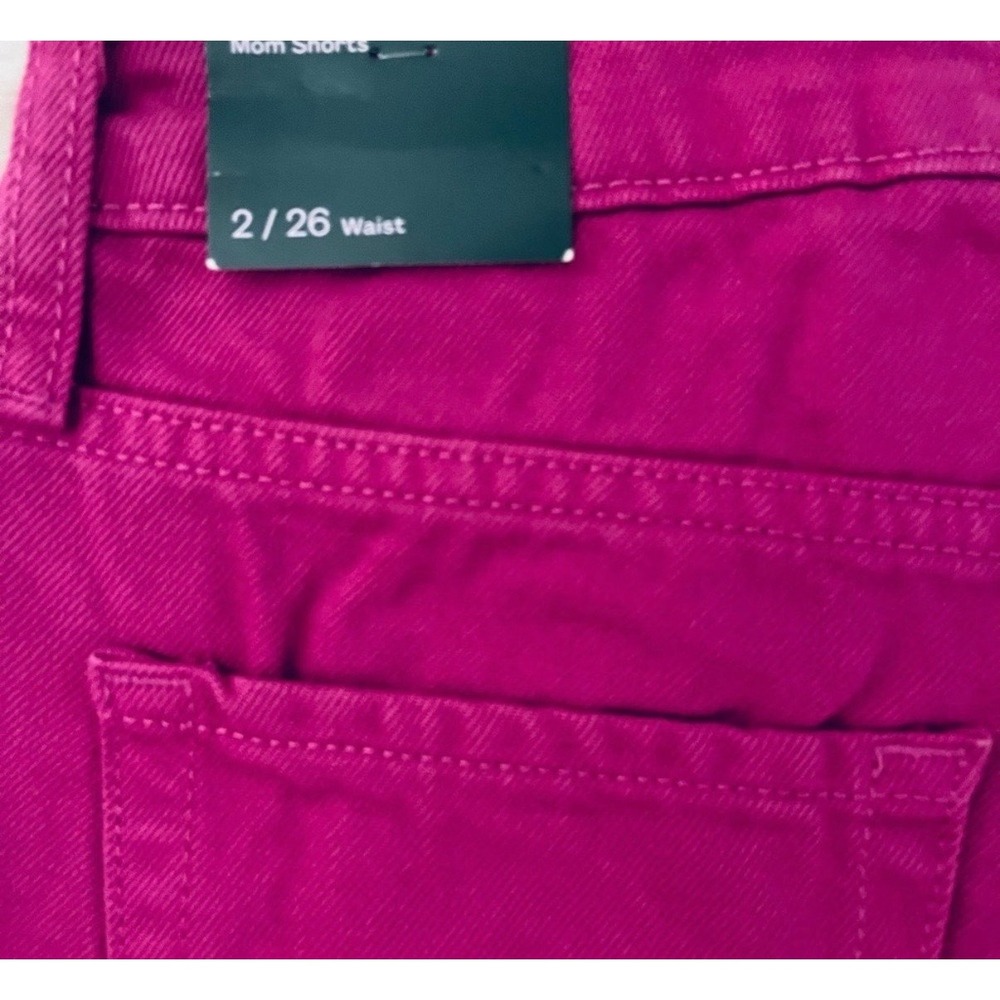 NEW Wild Fable Women's Size 2/26 Magenta Pink High Rise Mom Shorts - Picture 6 of 6
